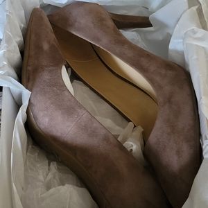 MICHAEL Michael Kors Dorothy Flex Pump.  Taupe Suede